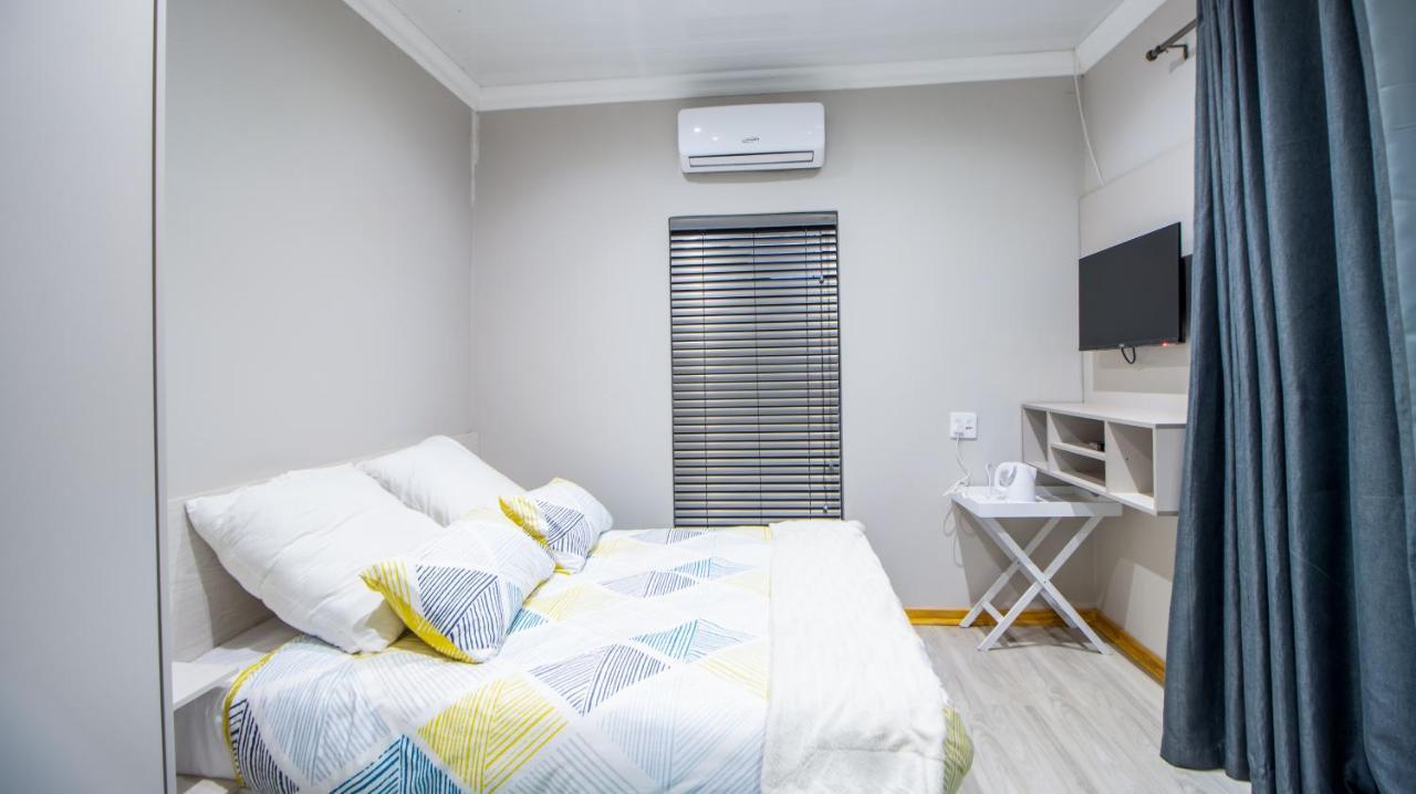 10 Tula Bed & Breakfast Welkom Bagian luar foto