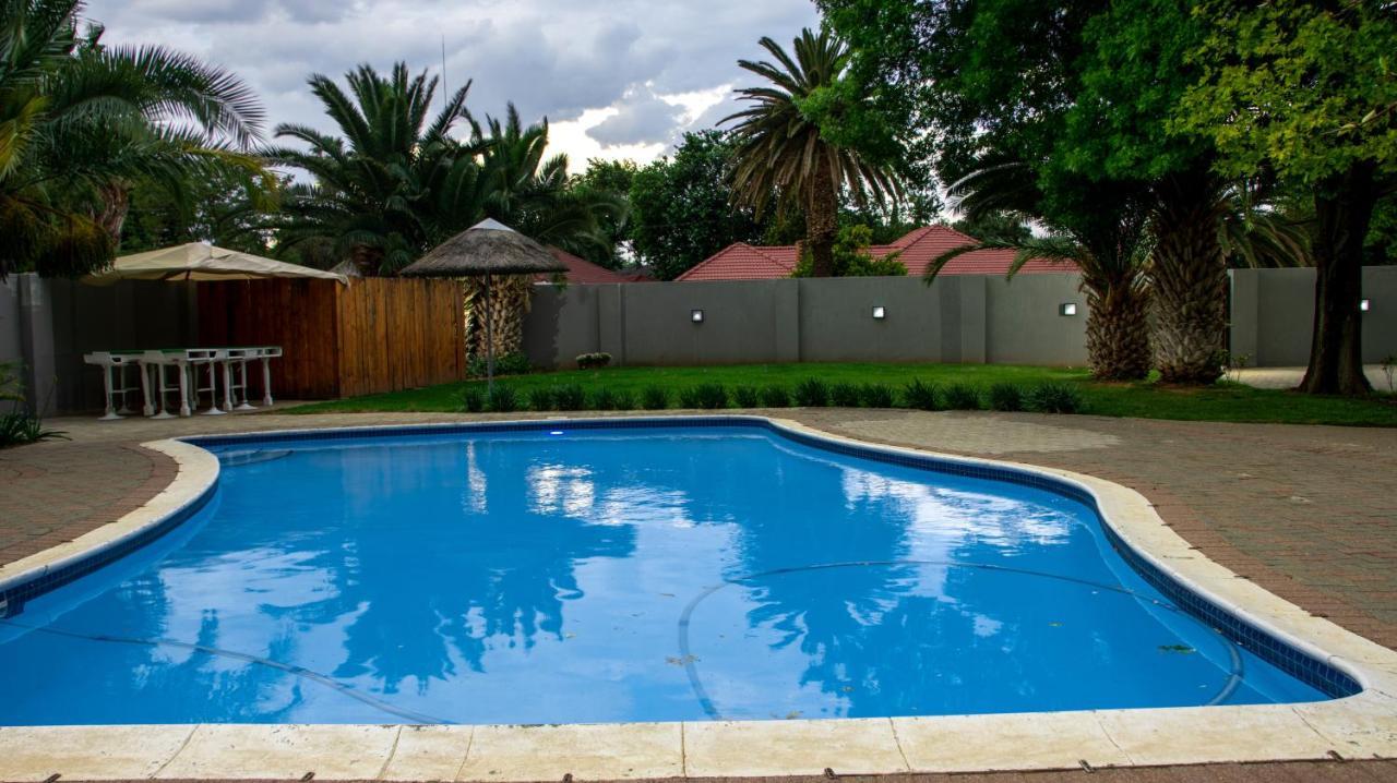 10 Tula Bed & Breakfast Welkom Bagian luar foto