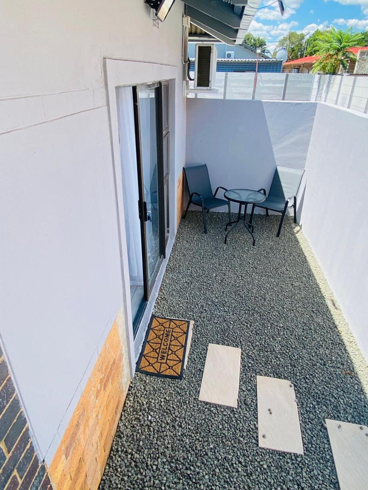10 Tula Bed & Breakfast Welkom Bagian luar foto